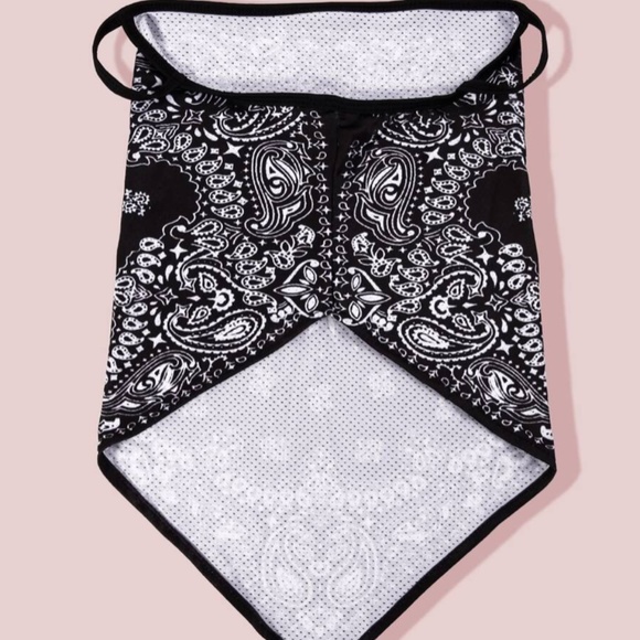 Paisley Mask Scarf w/ Ear Loops - Picture 3 of 7